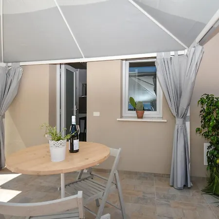 Beautiful Home In Roccazzo Feriehus Comiso