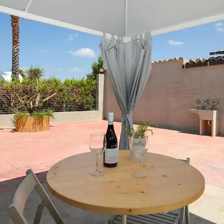 Beautiful Home In Roccazzo Comiso