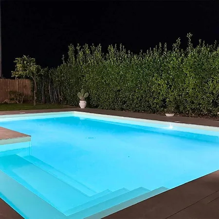 Beautiful Home In Roccazzo Feriehus *